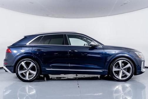 2024 Audi SQ8 4.0T Premium Plus