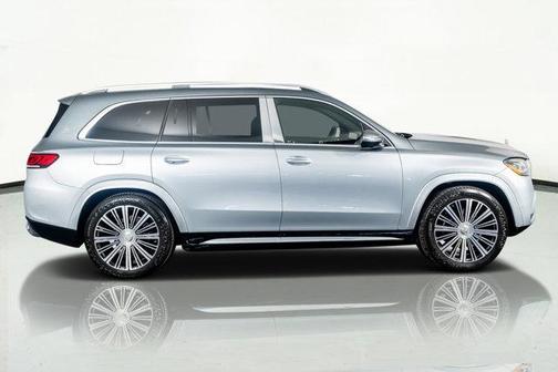 2023 Mercedes-Benz Maybach GLS 600 4MATIC