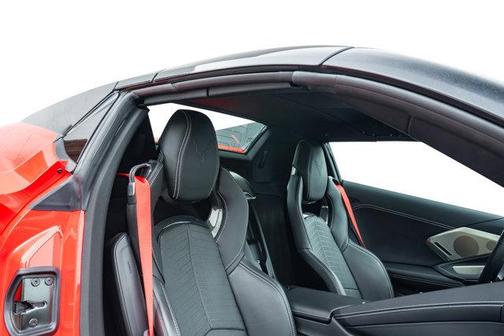 2025 Chevrolet Corvette Stingray w/2LT