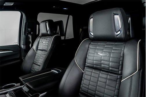2025 Cadillac Escalade Sport Platinum