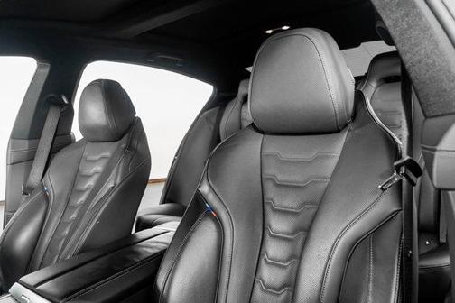 2025 BMW 840 i xDrive