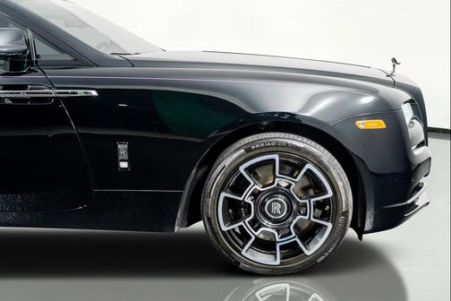 Black 2020 Rolls-Royce Wraith Base