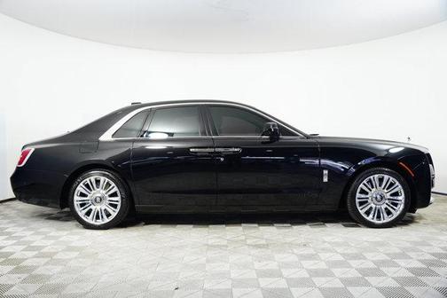 Black Diamond 2022 Rolls-Royce Ghost