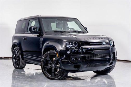 2023 Land Rover Defender V8