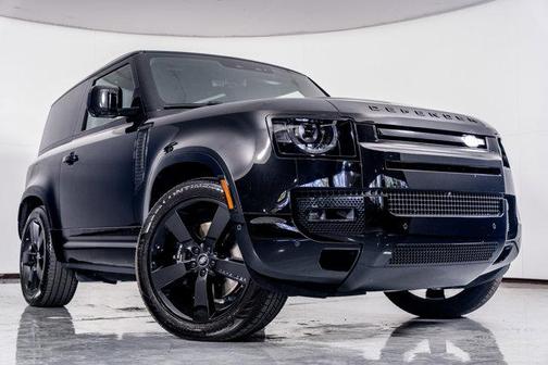 2023 Land Rover Defender V8