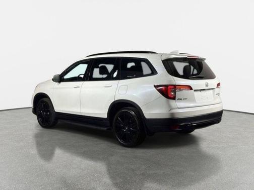 Platinum White Pearl 2021 Honda Pilot AWD Elite