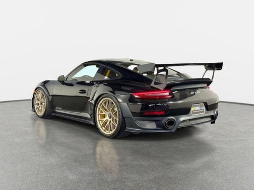 Racing Yellow 2018 Porsche 911 GT2 RS