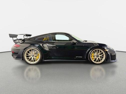 Racing Yellow 2018 Porsche 911 GT2 RS