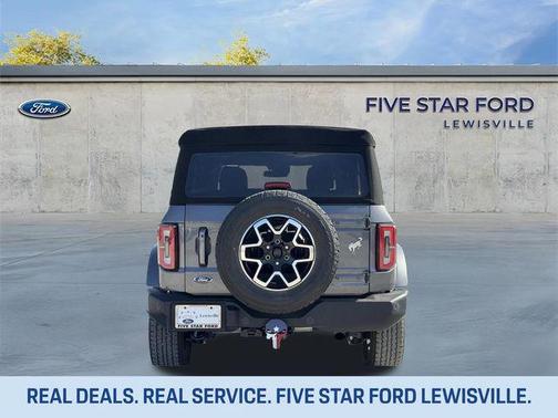 CARBONIZED GRAY METALLIC 2021 Ford Bronco Outer Banks