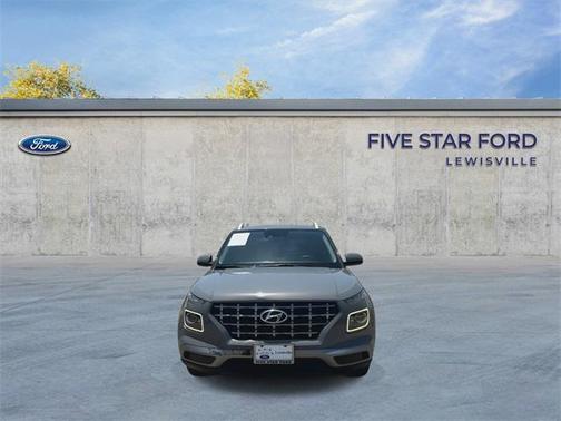 2021 Hyundai VENUE SEL