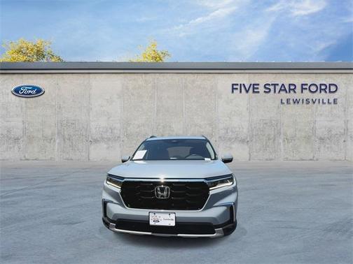 2023 Honda Pilot Touring 8-Passenger