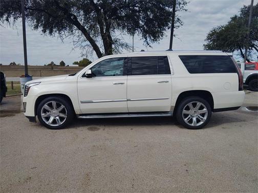 2015 Cadillac Escalade ESV Luxury