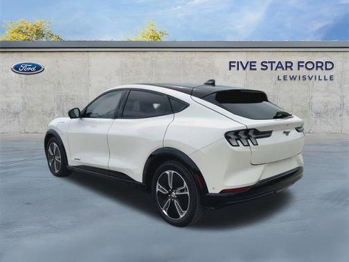 STAR WHITE MET TRI-COAT 2023 Ford Mustang Mach-E Premium