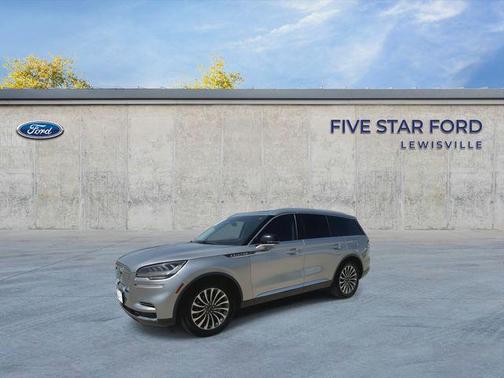 Silver Radiance Metallic Clearcoat 2024 Lincoln Aviator Premiere
