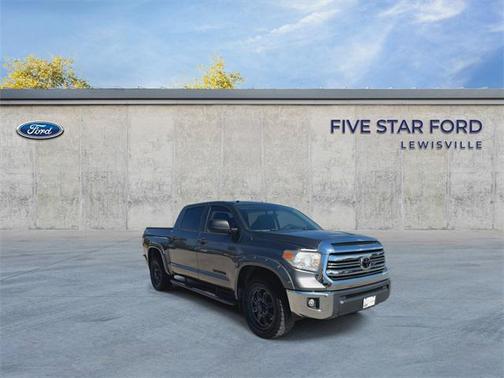 2017 Toyota Tundra SR5