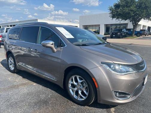 2018 Chrysler Pacifica Limited