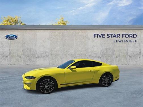 2021 Ford Mustang EcoBoost