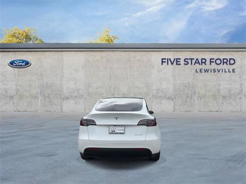 2023 Tesla Model Y Long Range Dual Motor All-Wheel Drive