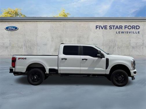 OXFORD WHITE 2024 Ford F-250 XL