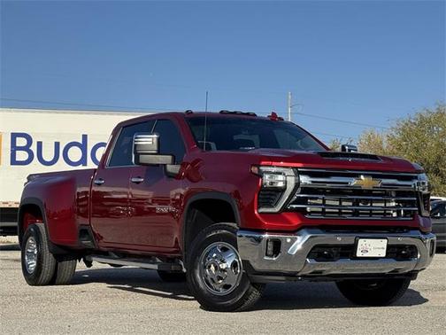 2025 Chevrolet Silverado 3500 LTZ