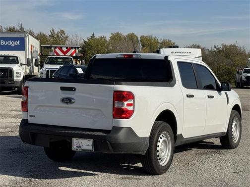 2022 Ford Maverick XL