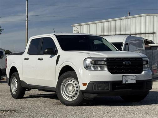 2022 Ford Maverick XL