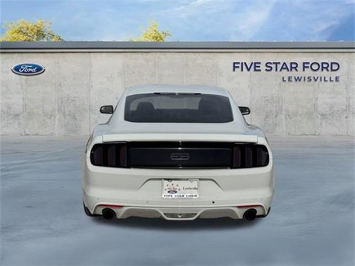 2017 Ford Mustang EcoBoost