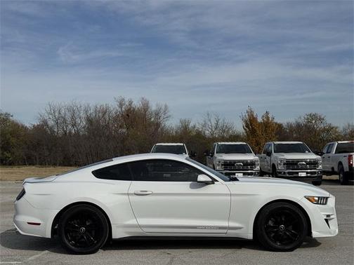 2017 Ford Mustang EcoBoost