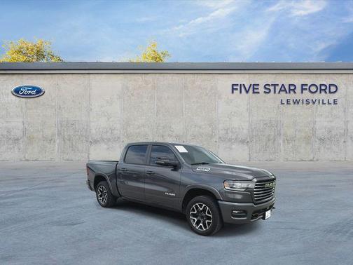 Granite Crystal Metallic Clearcoat 2025 RAM 1500 Laramie