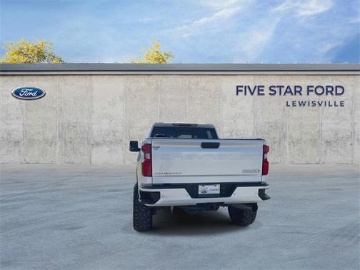 2022 Chevrolet Silverado 2500 High Country