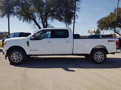 2022 Ford F-350 Lariat