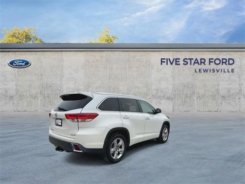 2017 Toyota Highlander Limited