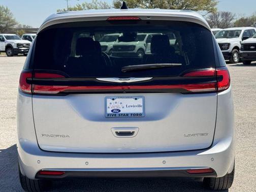2024 Chrysler Pacifica Limited