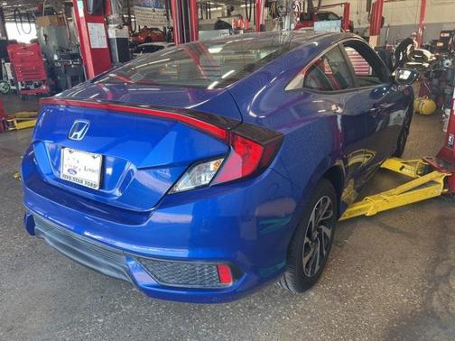 2017 Honda Civic LX-P