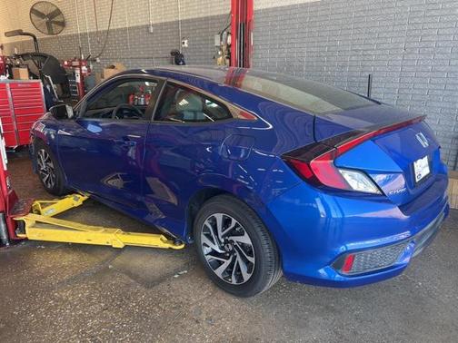 2017 Honda Civic LX-P