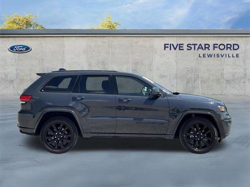 Rhino Clearcoat 2017 Jeep Grand Cherokee Altitude