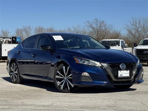 2020 Nissan Altima SR FWD