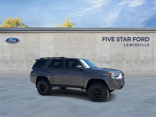 2021 Toyota 4Runner TRD Off Road