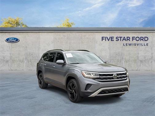 2022 Volkswagen Atlas 3.6L SE w/Technology