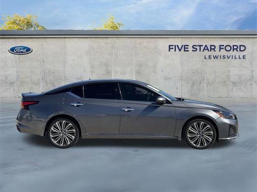 Gun Metallic 2024 Nissan Altima 2.5 SL