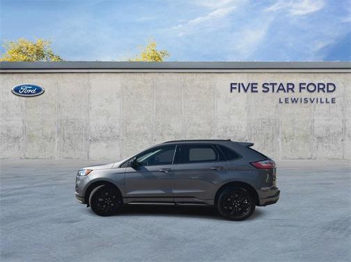 2023 Ford Edge SE