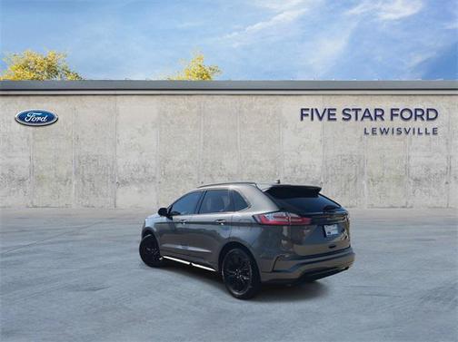 2023 Ford Edge SE
