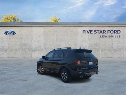 2023 Honda Passport AWD TrailSport