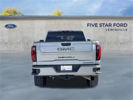 2024 GMC Sierra 2500 Denali Ultimate