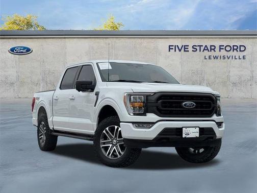 OXFORD WHITE 2022 Ford F-150 XLT