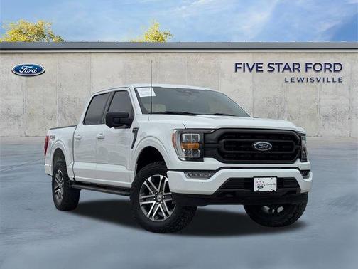 OXFORD WHITE 2022 Ford F-150 XLT