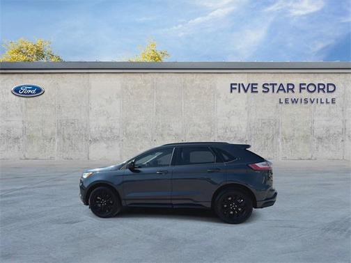 2023 Ford Edge SE