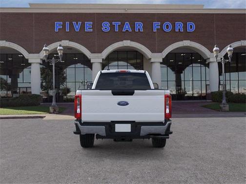 2025 Ford F-350 XLT