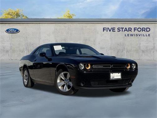2023 Dodge Challenger SXT
