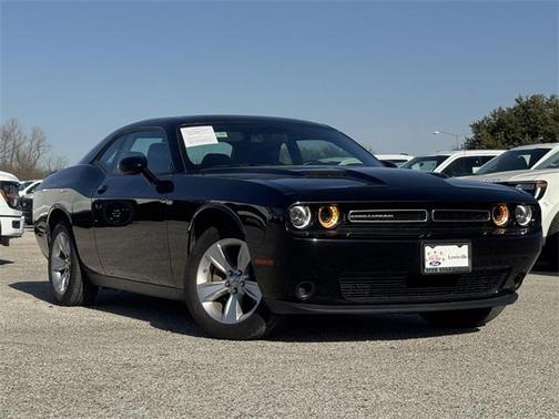 2023 Dodge Challenger SXT